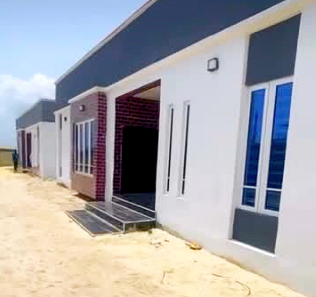 3bedroom bungalow with BQ true vine at Awoyaya