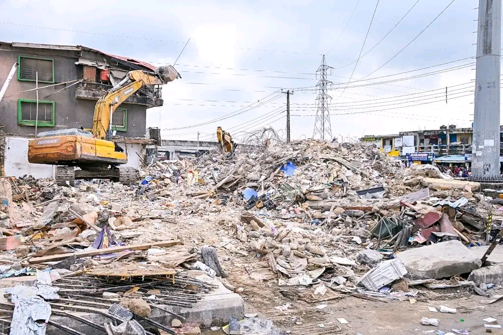 Why buildings collapse in Lagos